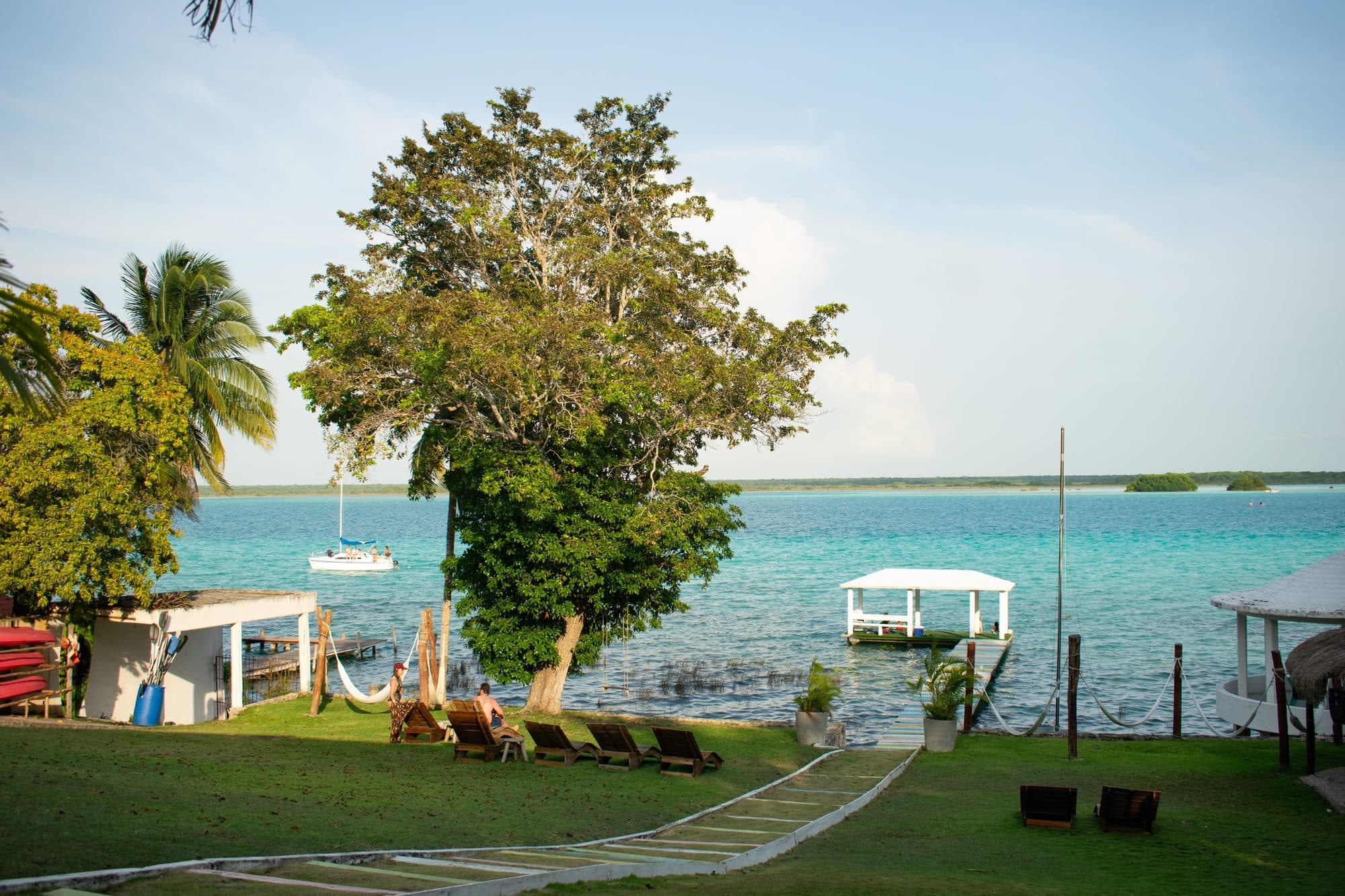 Laguna de los Siete Colores, Bacalar
